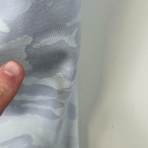 Lululemon Wunder Under High Rise Crop Leggings Alpine White Camo Size 14 - Picture 8 of 10